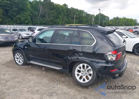 2013 BMW X5 xDrive35I/xDrive35I Premium/xDrive35I Sport Activity из США, поврежденный, VIN 5UXZV4C55D0G53776